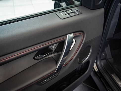 Used 2023 Land Rover Discovery Sport SE R-Dynamic image 22