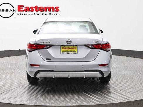Used 2022 Nissan Sentra SV FWD image 6