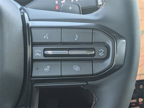 New 2026 GMC Acadia AT4 w/ Luxury Package image 25