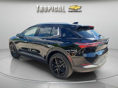 New 2026 Chevrolet Equinox EV LT w/ LPO, Blackout Package