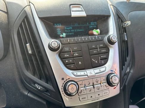Used 2011 Chevrolet Equinox LT AWD/4WD image 21