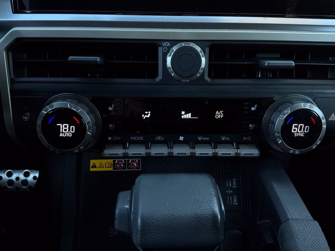 Used 2024 Toyota Tacoma TRD Sport w/ TRD Sport Premium Package RWD image 36