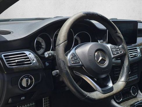Used 2015 Mercedes-Benz CLS 400 4MATIC image 5
