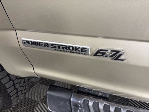 Used 2018 Ford F250 King Ranch w/ Tow Technology Bundle image 12