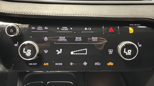 Used 2023 INFINITI QX60 Luxe AWD/4WD image 18
