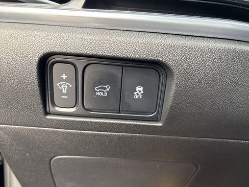 Certified 2024 Kia Sorento SX Prestige image 22