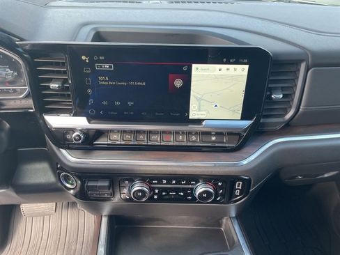 Used 2023 GMC Sierra 1500 SLT image 20