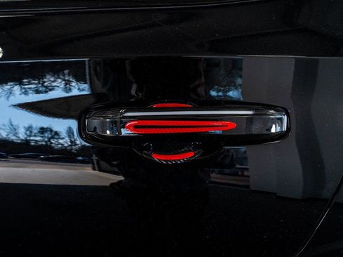 Used 2025 Cadillac Escalade Sport Platinum w/ LPO, Floor Liner Package image 20