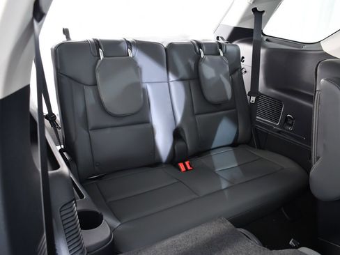 New 2025 Ford Explorer Active w/ Active Comfort Package image 20