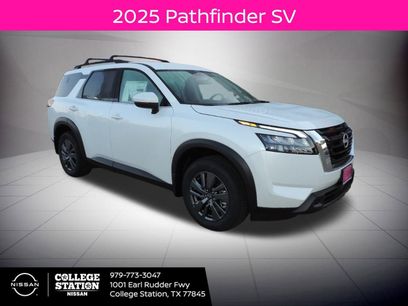 New 2025 Nissan Pathfinder SV