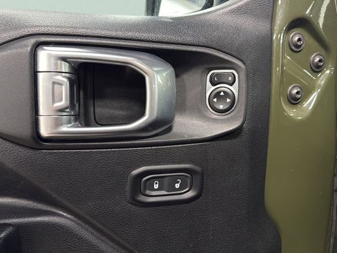 Used 2020 Jeep Wrangler Unlimited Sport S image 14