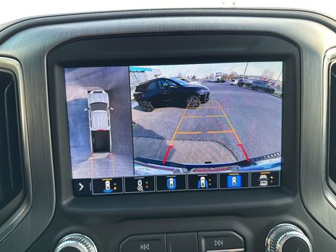 Used 2022 GMC Sierra 2500 Denali w/ Denali Ultimate Package image 24