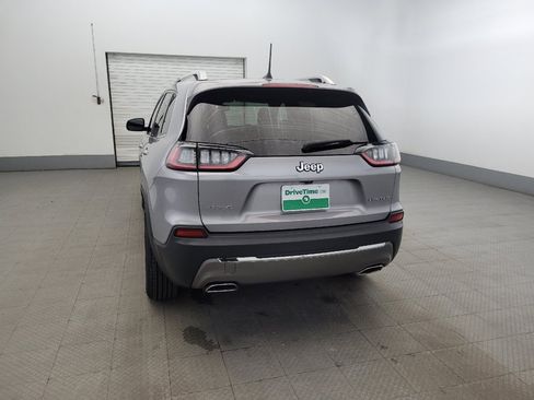 Used 2019 Jeep Cherokee Limited image 6