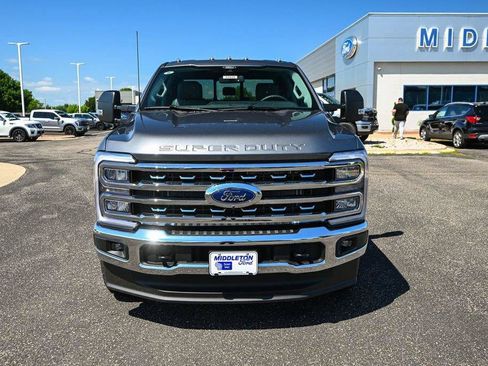 New 2026 Ford F250 XLT w/ XLT Premium Package AWD/4WD image 10