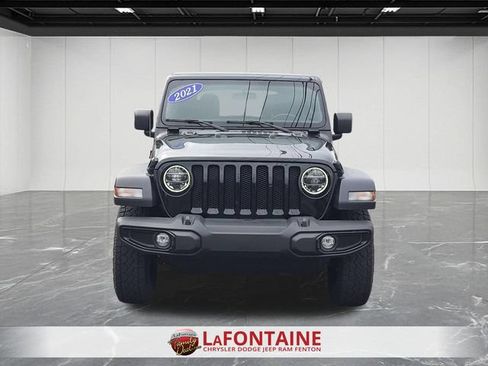 Used 2021 Jeep Wrangler Unlimited Sport AWD/4WD image 8