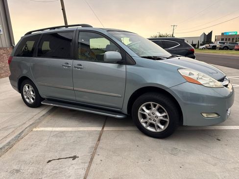 Used 2006 Toyota Sienna AWD image 8