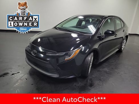 Used 2024 Toyota Corolla LE FWD image 4