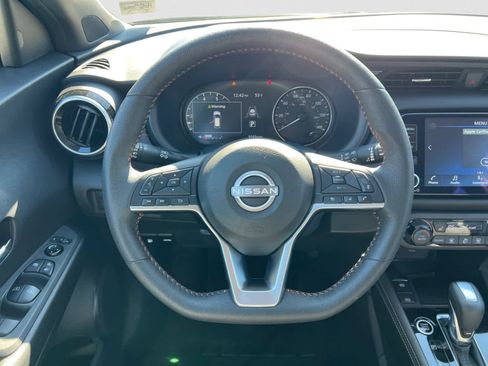 Certified 2024 Nissan Kicks SR w/ SR Premium Package image 13