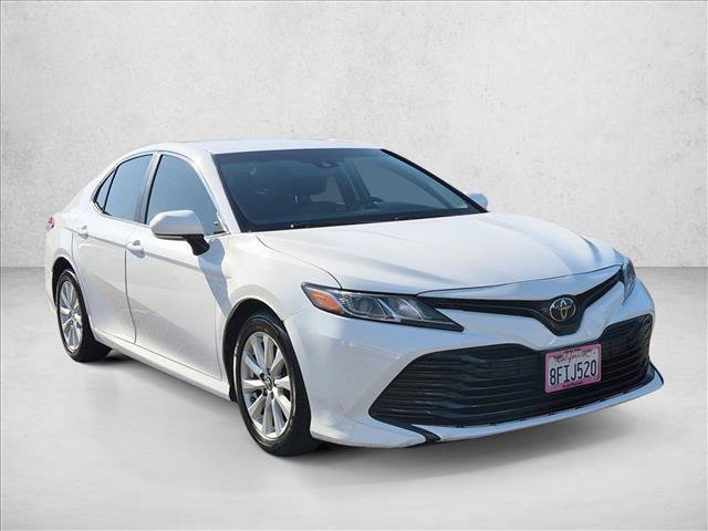 Used 2018 Toyota Camry LE w/ Convenience Package FWD image 3