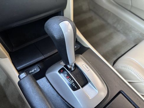 Used 2010 Honda Accord EX-L image 22