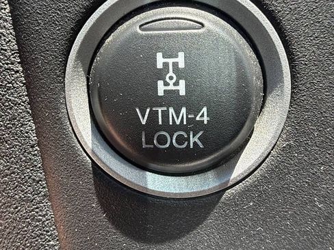 Used 2012 Honda Pilot Touring image 18