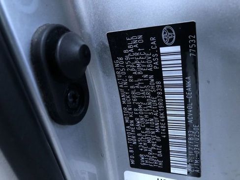 Used 2009 Toyota Camry LE image 29