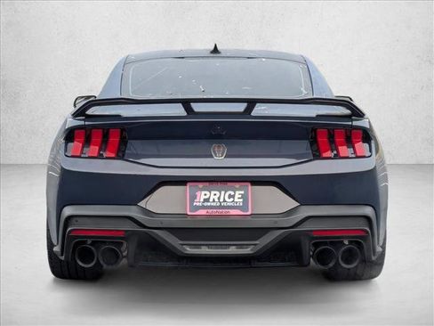 Used 2025 Ford Mustang Dark Horse image 7