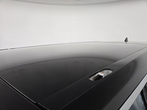 Used 2022 Rivian R1S Launch Edition AWD/4WD image 13