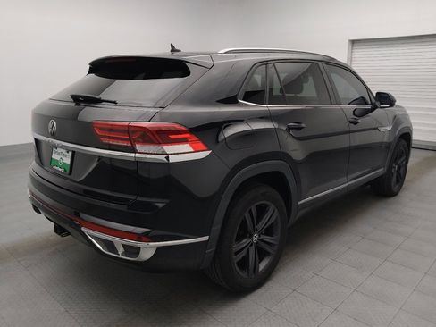Used 2021 Volkswagen Atlas Cross Sport SE w/ Panoramic Sunroof Package FWD image 9