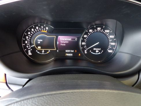 Used 2016 Lincoln MKC Reserve AWD/4WD image 10