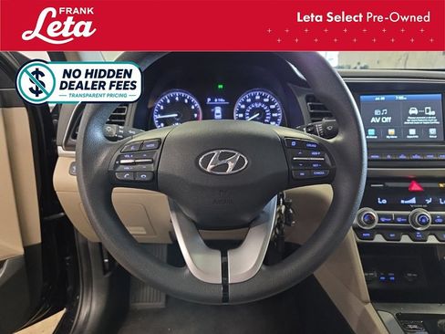 Used 2020 Hyundai Elantra SEL FWD image 14