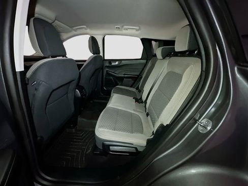 Used 2021 Ford Escape SE w/ Cold Weather Package image 19