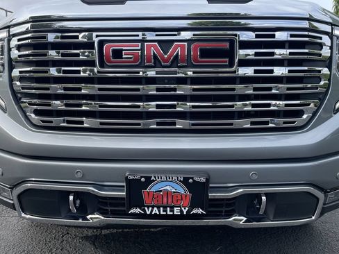 Certified 2023 GMC Sierra 1500 Denali w/ Denali Reserve Package AWD/4WD image 32