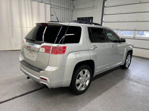 Used 2013 GMC Terrain Denali AWD/4WD image 4