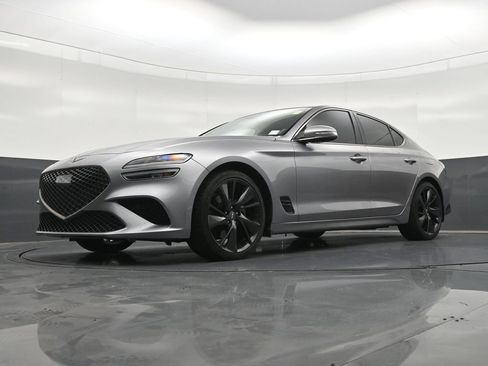 Used 2023 Genesis G70 2.0T w/ Sport Prestige Package RWD image 23