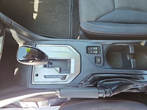Used 2018 Subaru Crosstrek 2.0i Premium w/ Eyesight System AWD/4WD image 11