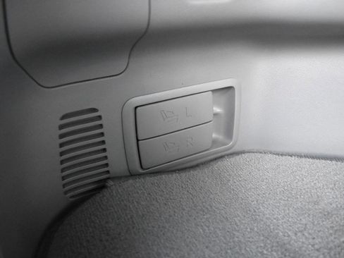 Used 2008 Toyota Highlander Limited image 54