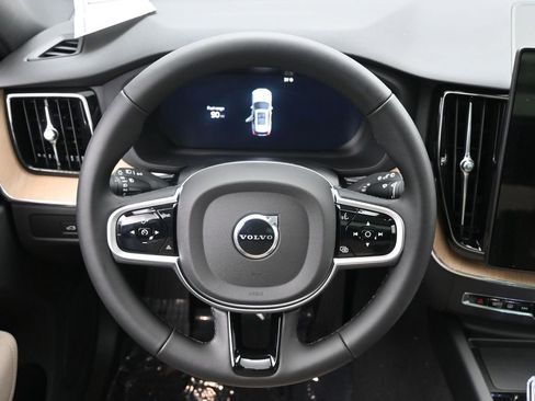 New 2026 Volvo XC60 B5 Plus w/ Protection Package Premier image 17