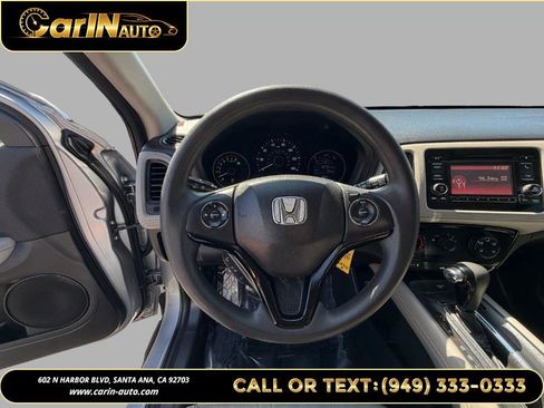 Used 2020 Honda HR-V LX image 17