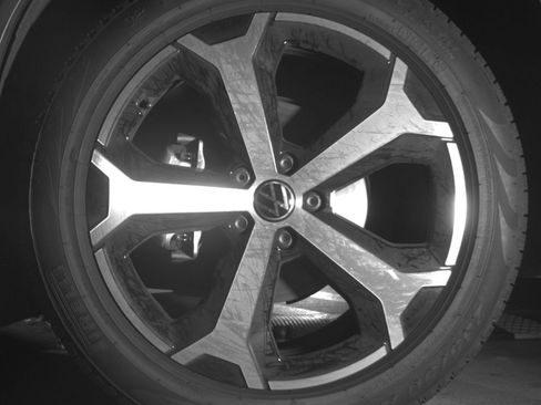 Used 2026 Volkswagen Tiguan SE FWD image 15