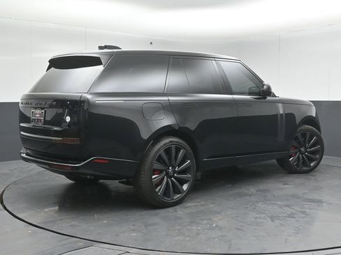 Used 2025 Land Rover Range Rover SV AWD/4WD image 7