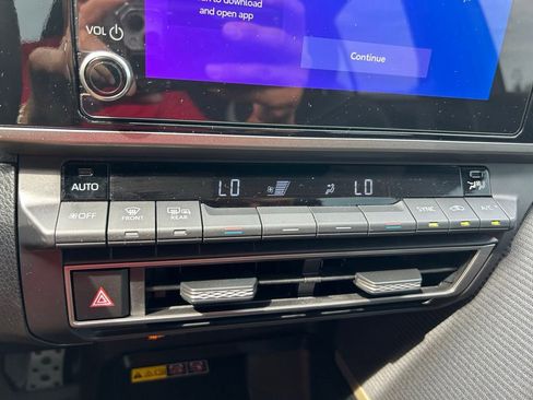 Certified 2025 Toyota Camry SE FWD image 26