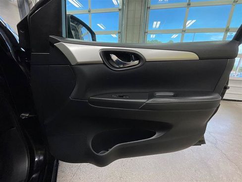 Used 2019 Nissan Sentra S FWD image 27