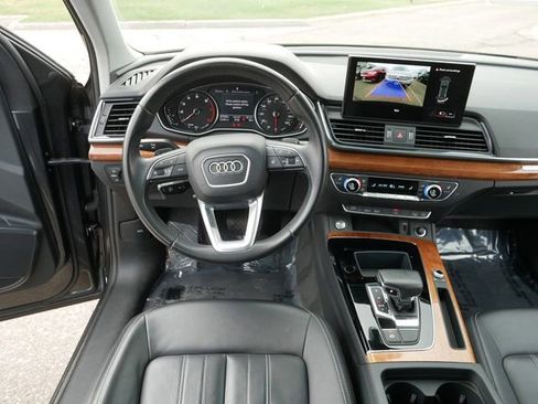 Used 2023 Audi Q5 2.0T Premium w/ Convenience Package AWD/4WD image 21