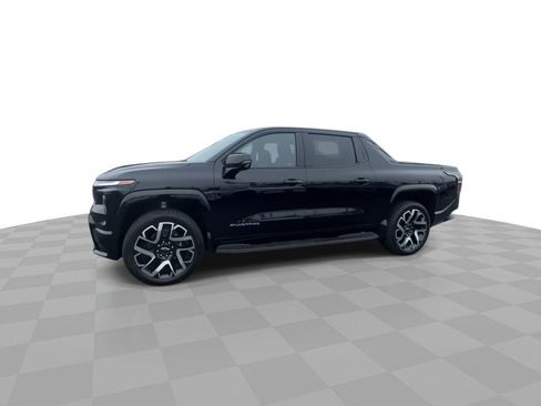 New 2024 Chevrolet Silverado EV RST image 4