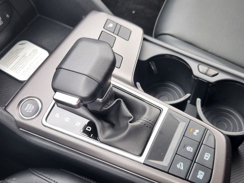 New 2026 Kia Sportage EX image 22