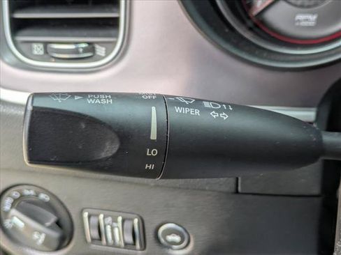 Used 2019 Dodge Charger GT RWD image 6