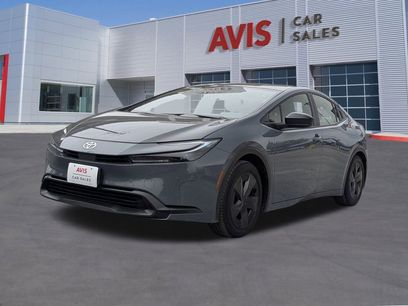 Used 2025 Toyota Prius LE