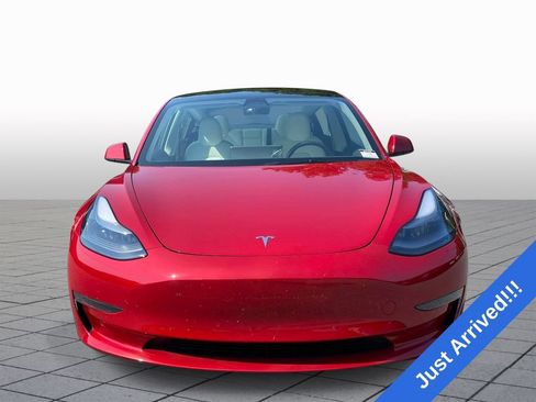 Used 2023 Tesla Model 3 Standard Range RWD image 2