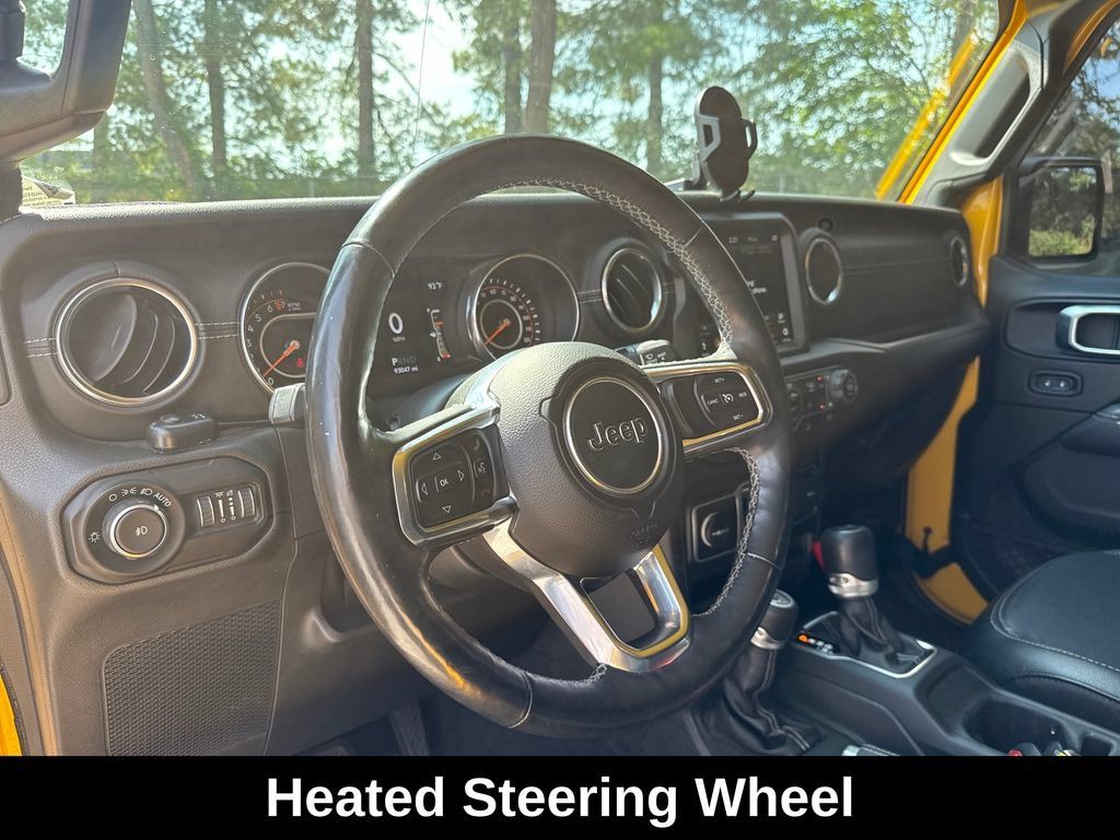 Used 2019 Jeep Wrangler Unlimited Sahara w/ Uconnect 4C Nav & Sound Group AWD/4WD image 15